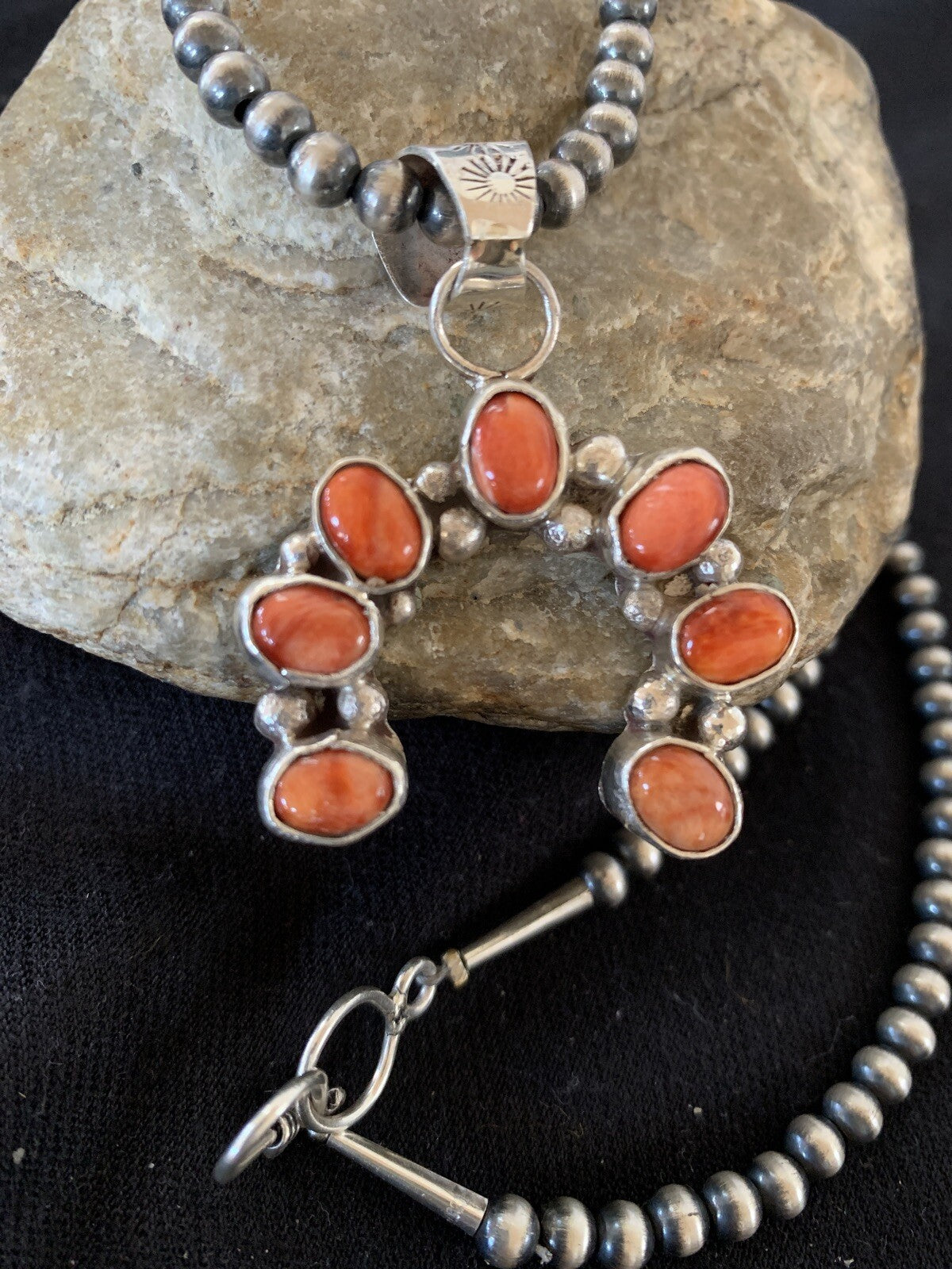 Red Spiny Oyster Naja Pendant Navajo Pearls Sterling Silver Necklace 00326