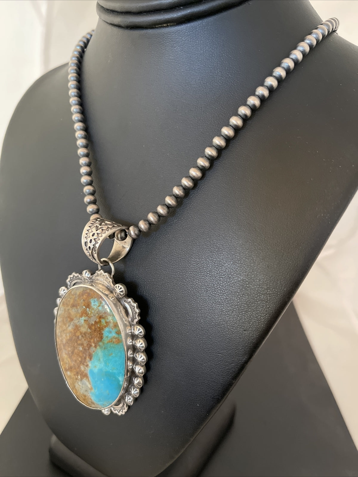 Blue Kingman Turquoise Pendant Navajo Pearls Sterling Silver Necklace 01310