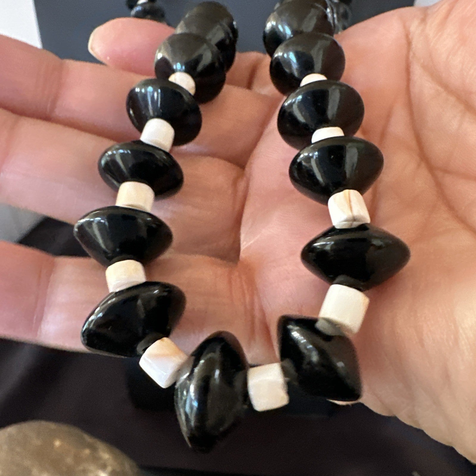 Sterling NAVAJO Black Onyx Pink Shell Silver Necklace 34” 19578