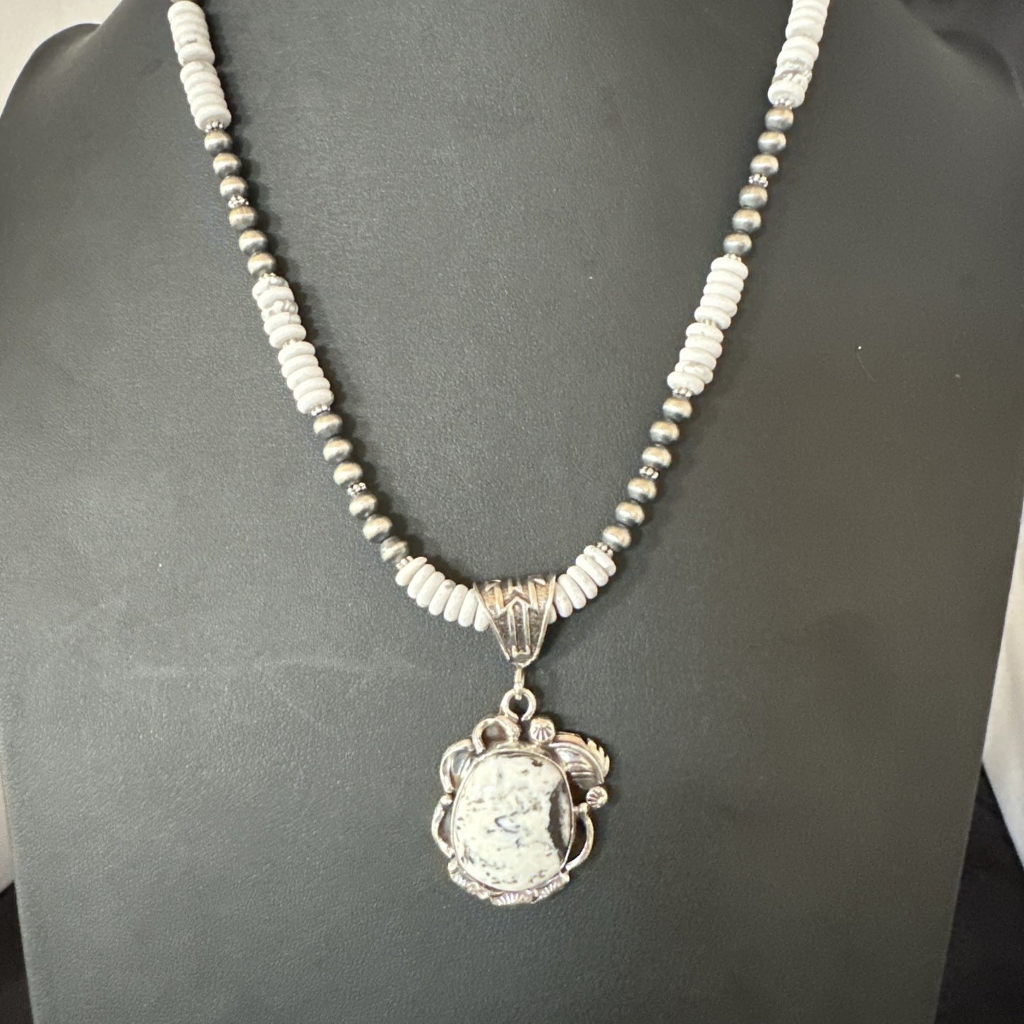 White Buffalo Turquoise Pendant Navajo Pearls Sterling Silver Necklace 20” 19496