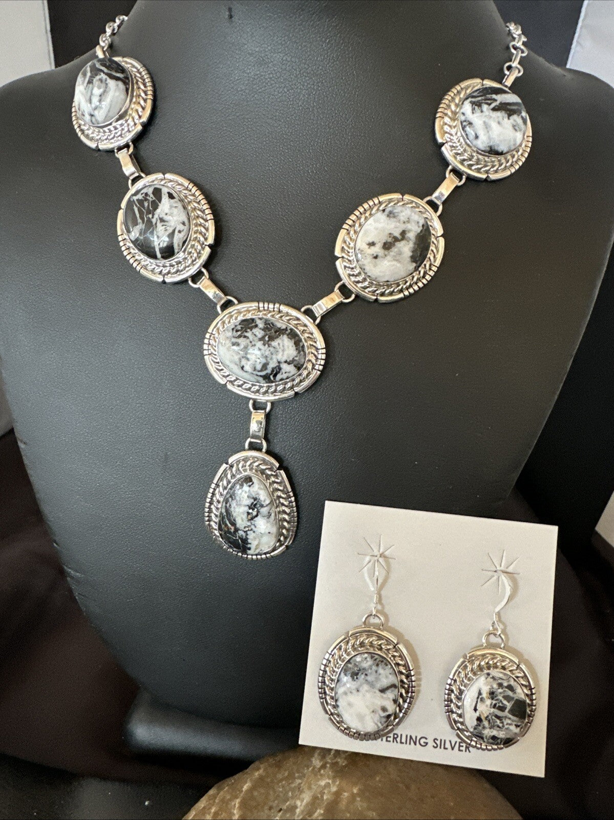 Women White Buffalo Turquoise Necklace Earrings Sterling Silver 19” 18605
