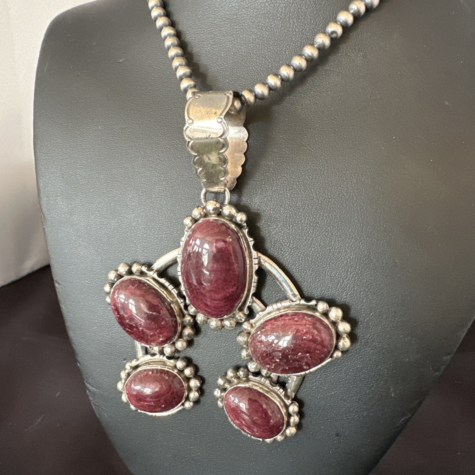 Navajo Purple Spiny Oyster Pendant Necklace Naja Sterling Silver 20" 19029