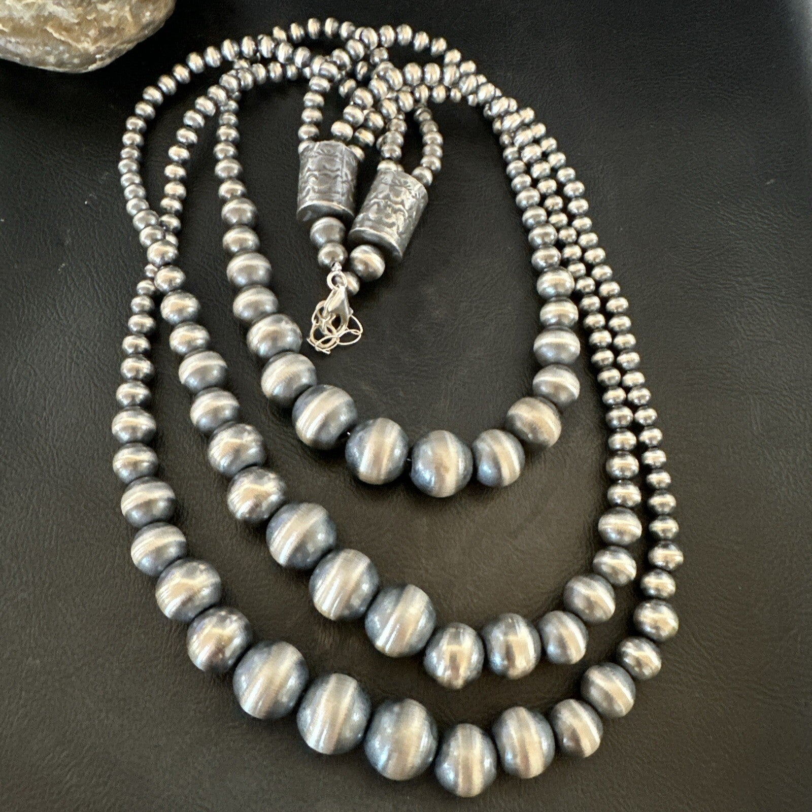 Mixed Bead Graduated Bib Sterling Silver Navajo Pearls Necklace 24” 3S 18239