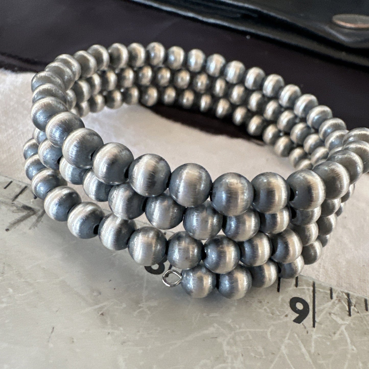Sterling Silver Navajo Pearls 6mm Beads Stainless Steel Wire Wrap Bracelet 19021
