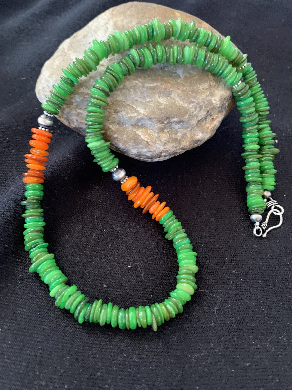 Orange Green Mother of Pearls Navajo Sterling Silver Beads Necklace 01054