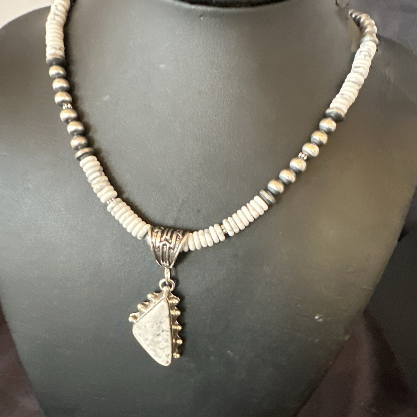 White Buffalo Turquoise Pendant Navajo Pearls Sterling Silver Necklace 22" 18255