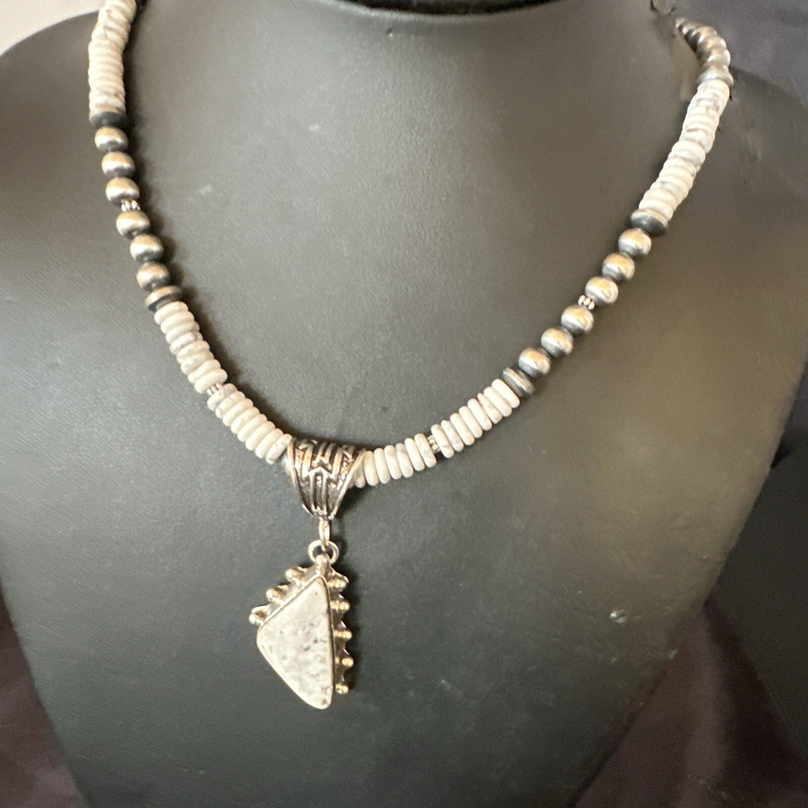 White Buffalo Turquoise Pendant Navajo Pearls Sterling Silver Necklace 22" 18255