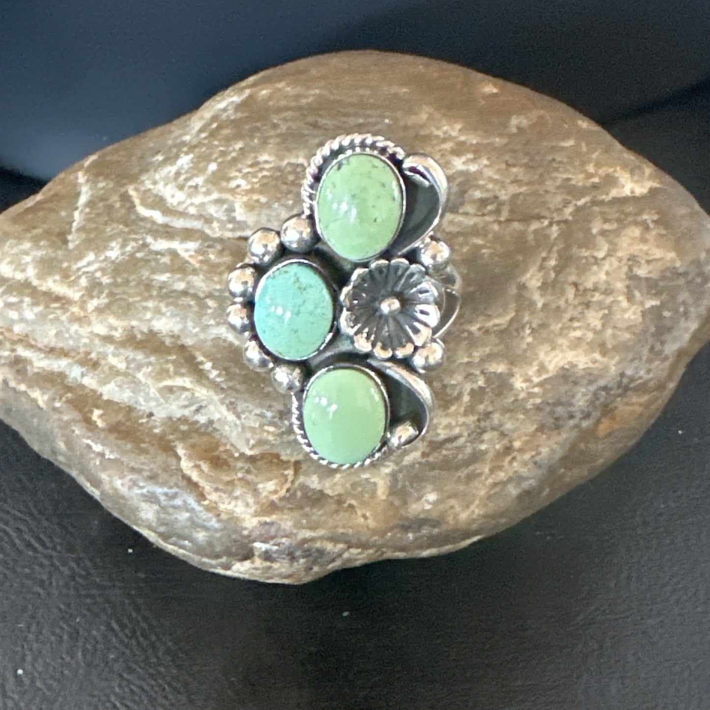 Yazzie Ring Green Turquoise Navajo Sterling Silver Cluster Size 9 19210