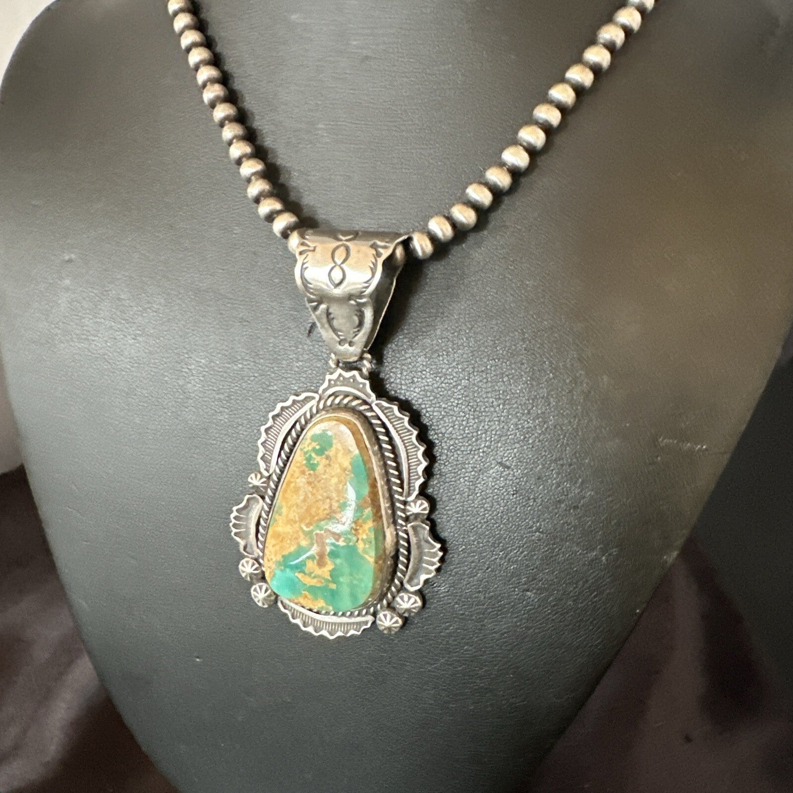 XL Green Royston Turquoise Pendant Navajo Sterling Silver Necklace 18224