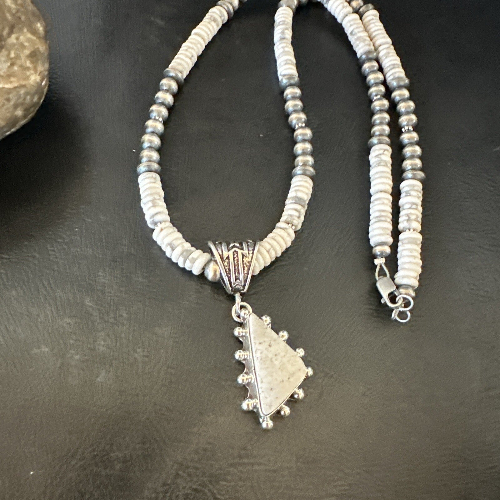 White Buffalo Turquoise Pendant Navajo Pearls Sterling Silver Necklace 22" 18257