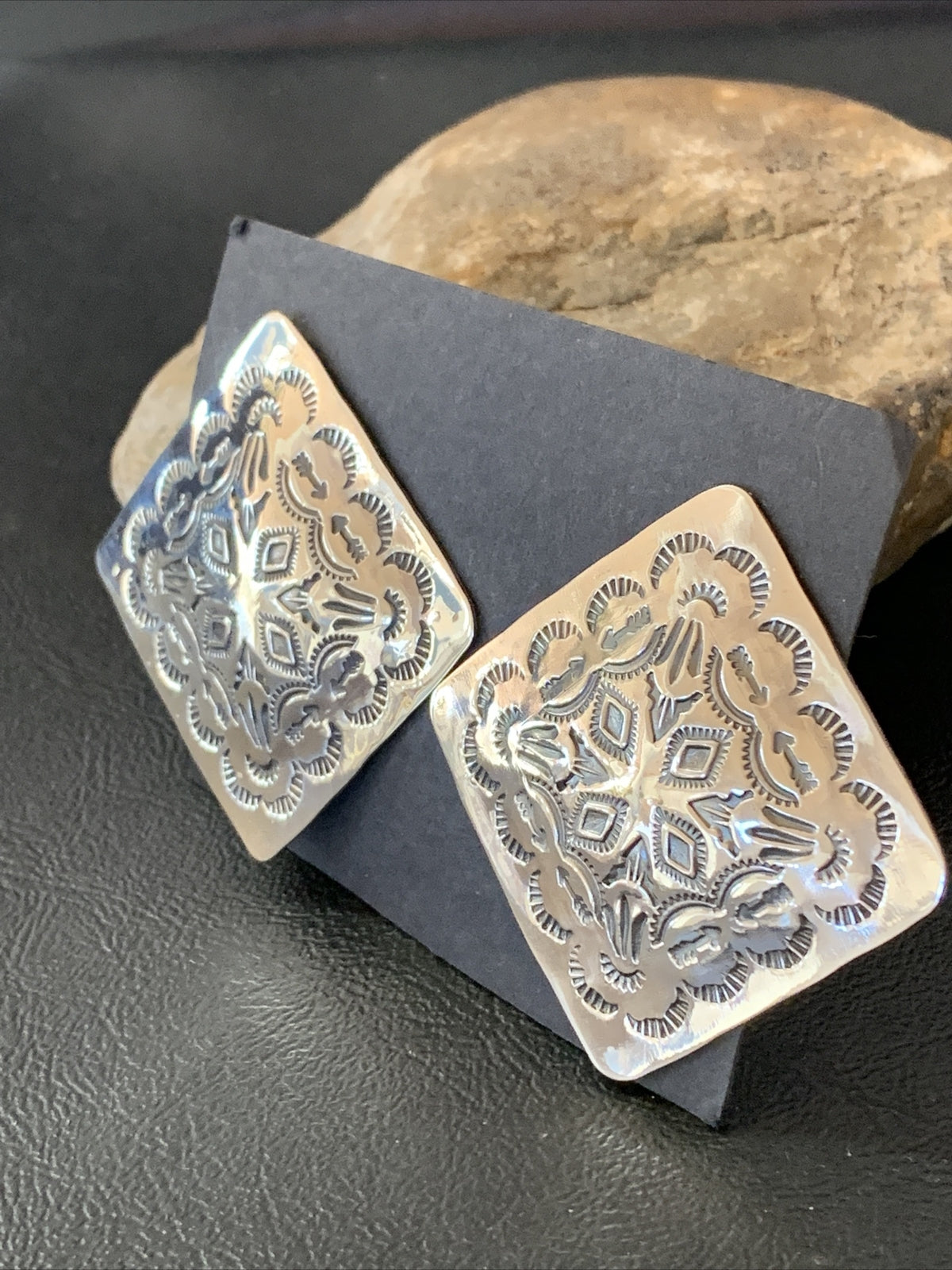 Native American Womens Navajo Sterling Silver Stamped Handmade Earrings M