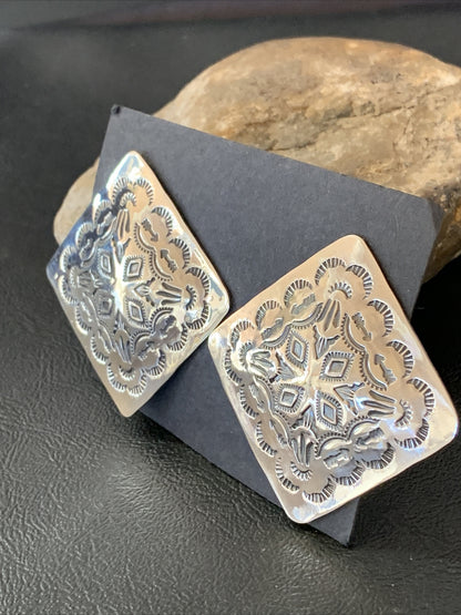 Native American Womens Navajo Sterling Silver Stamped Handmade Earrings M