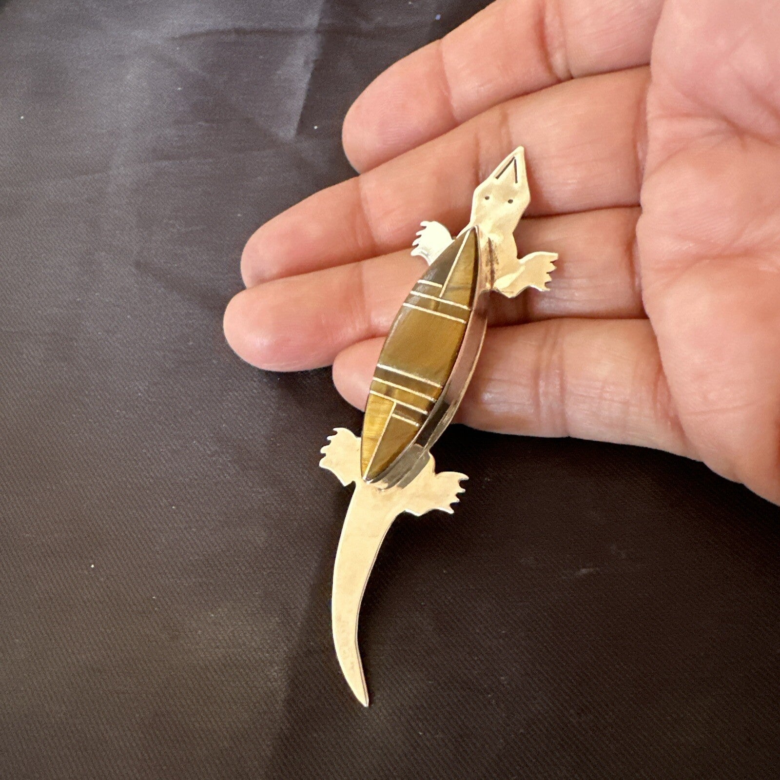 Coffee Brown Tigers Eye Navajo Gecko Sterling Silver Inlay Lizard Pin 3� 17950
