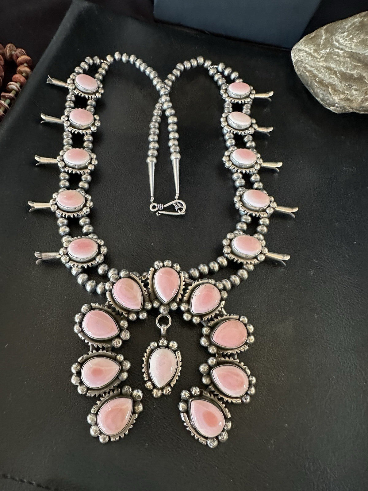 Pink Queen Conch Navajo Squash Sterling Silver Naja Necklace 19463