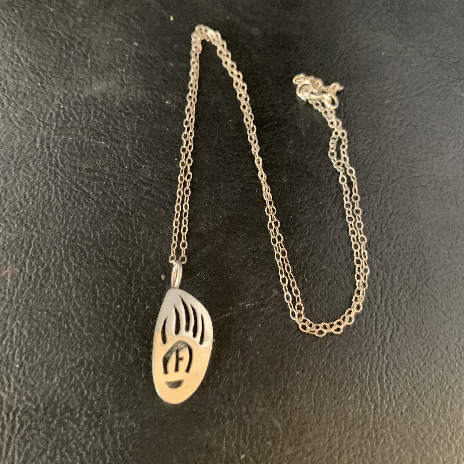 BearPaw Pendant Navajo Sterling Silver Chain Necklace 16" 13691