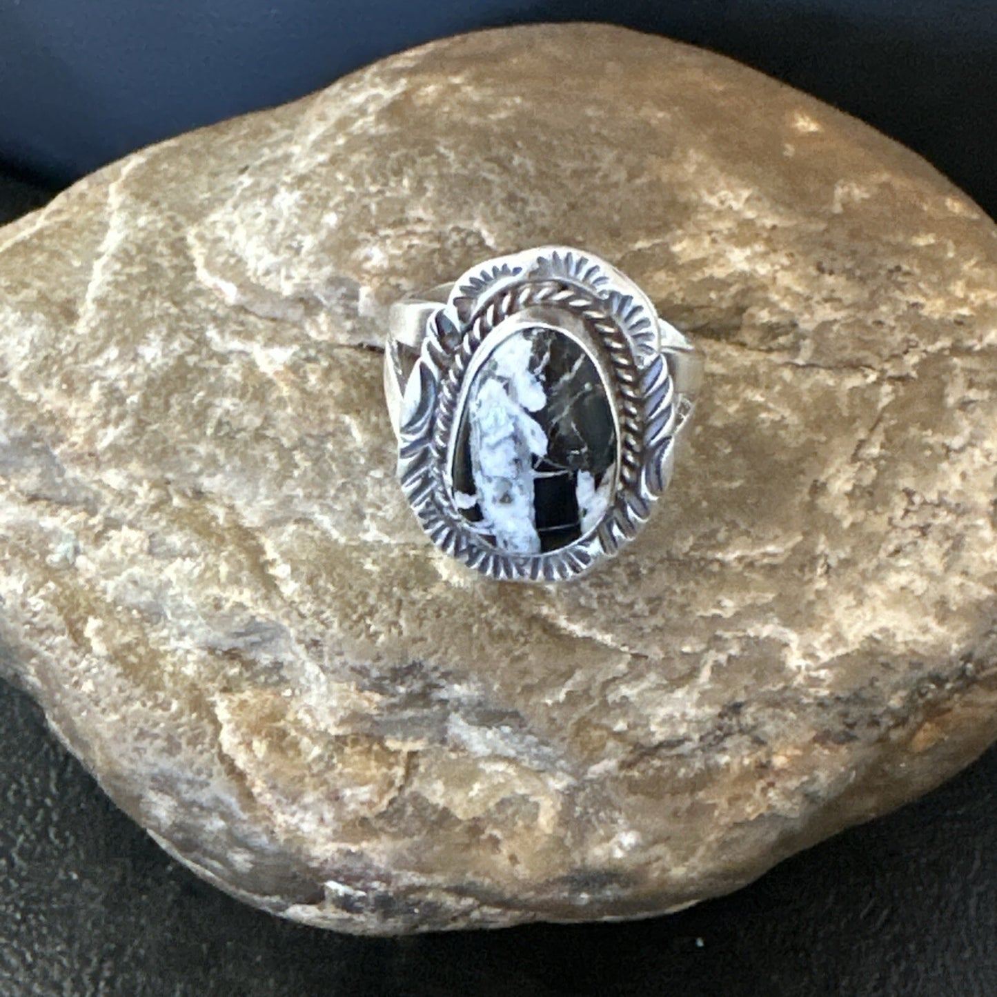 Mens Womens White Buffalo Turquoise Navajo Sterling Silver Ring Size 9 18587