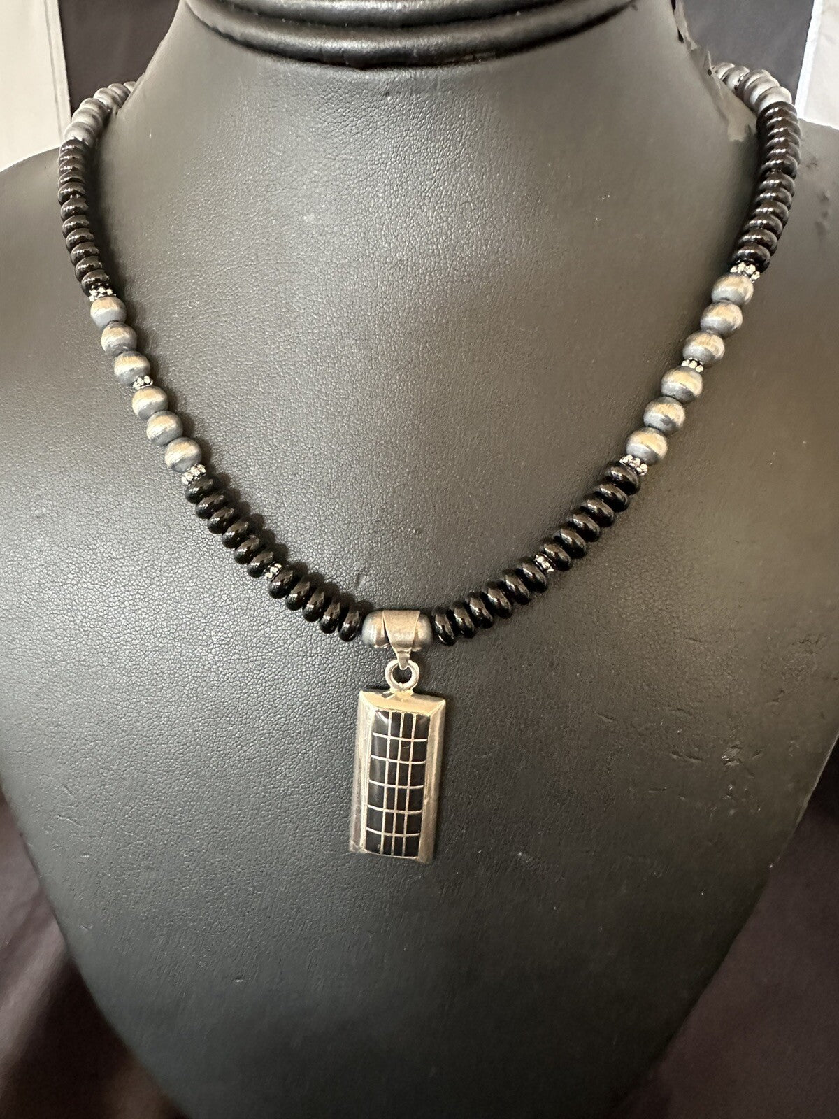 Mens Womens Black Onyx Pendant Navajo Sterling Silver Beads Necklace 18331