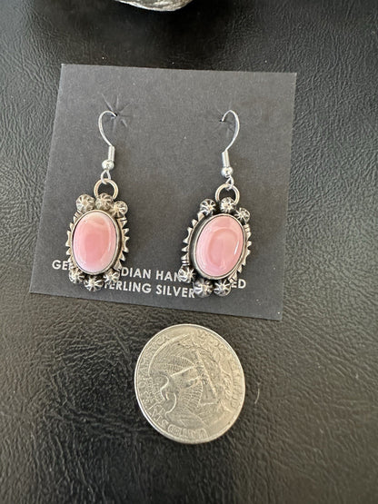 Handmade Pink Queen Conch Sterling Silver Navajo Dangle Earrings Yazzie 19535