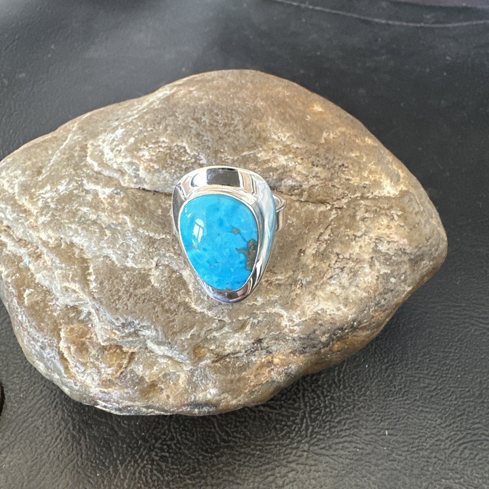 Southwestern Sterling Silver Blue Kingman Turquoise Ring Size 8 18517
