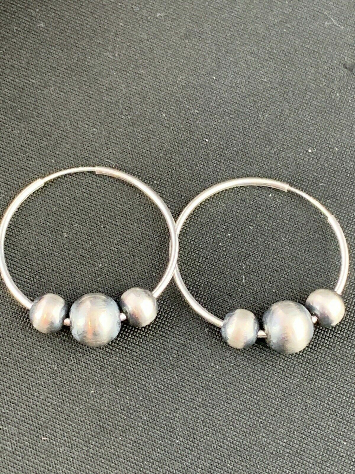 Native American Indian Navajo Sterling Silver Beads Hoop Earrings 03755