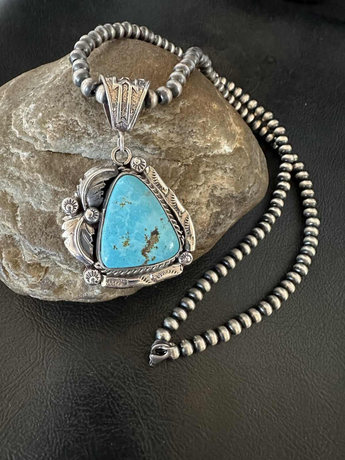 Blue Kingman Turquoise Pendant Navajo Pearls Sterling Silver Necklace 19389