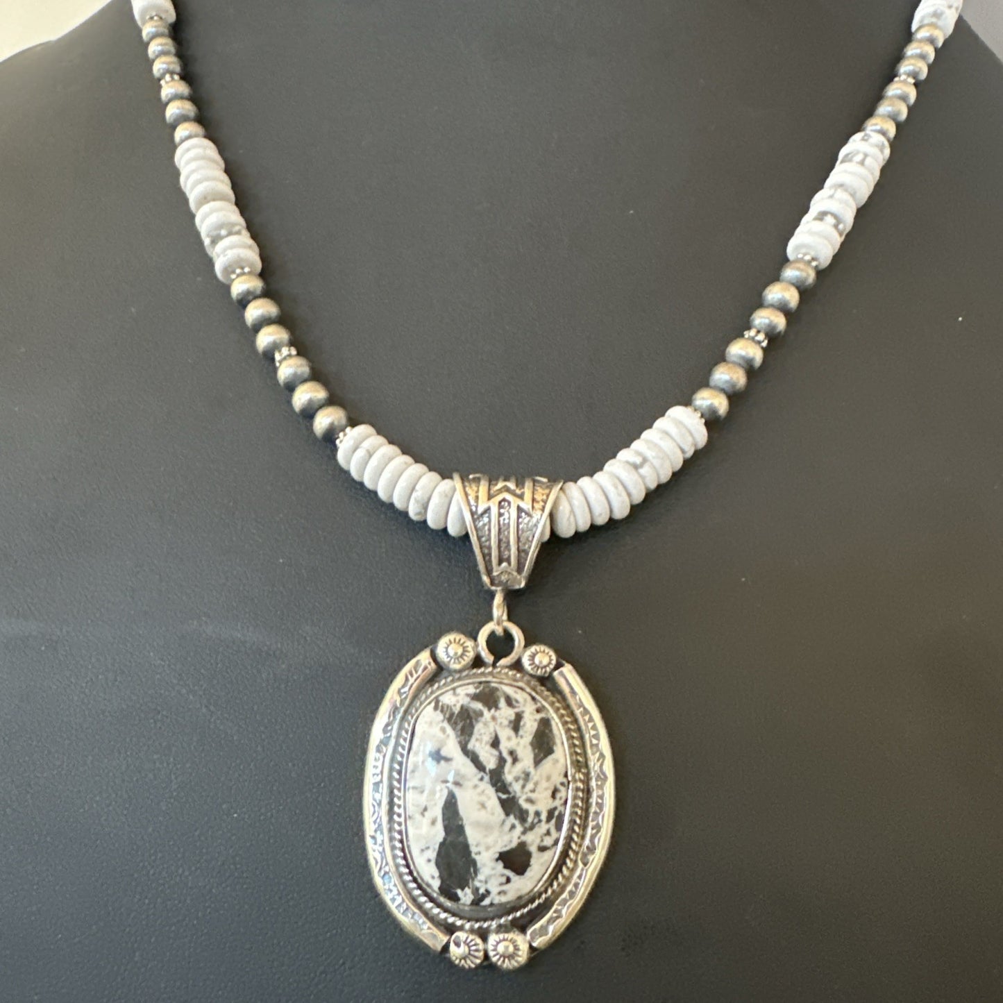 White Buffalo Turquoise Pendant Navajo Pearls Sterling Silver Necklace 20” 19499