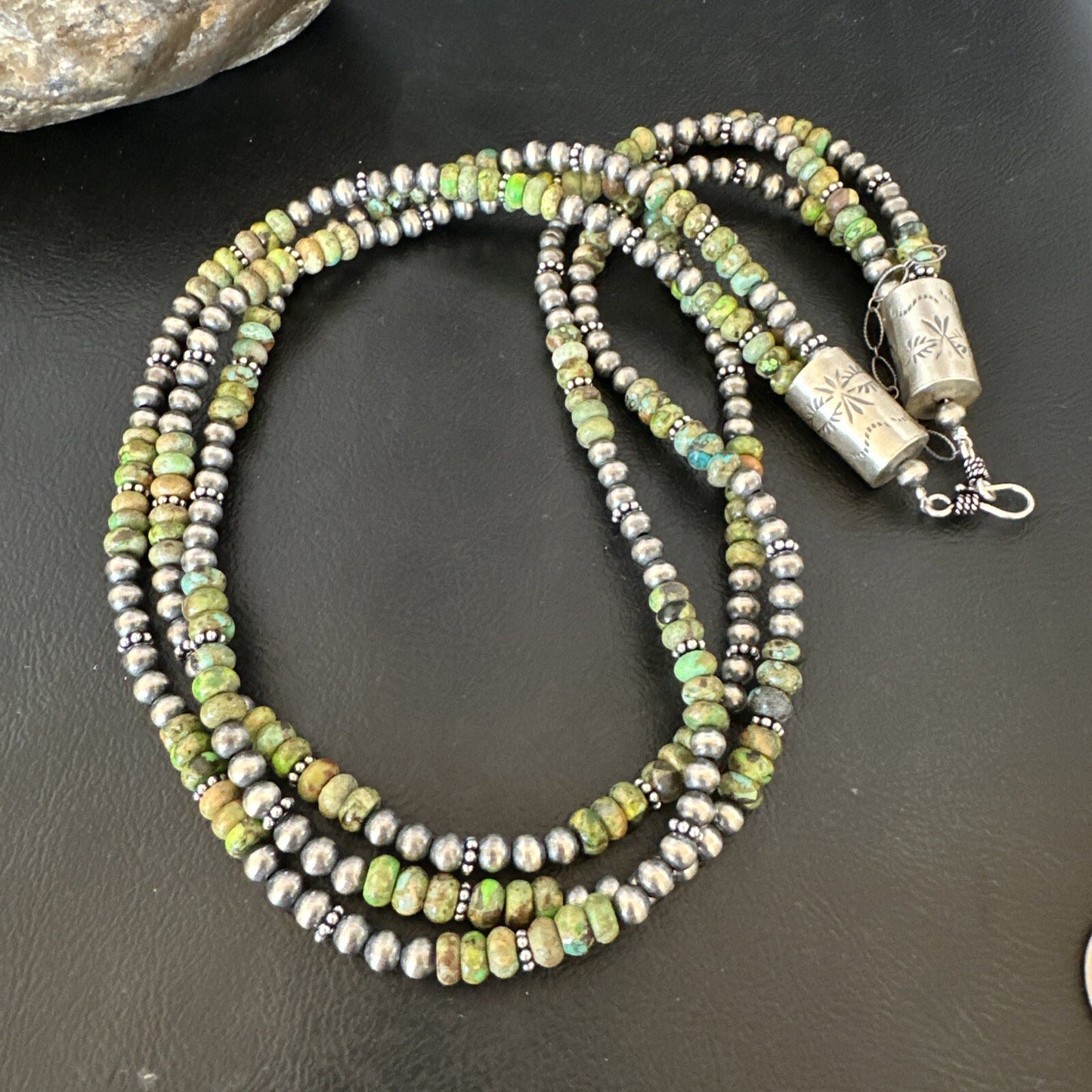 Navajo Pearls Green Gaspeite Turquoise Sterling Necklace 3S 03091