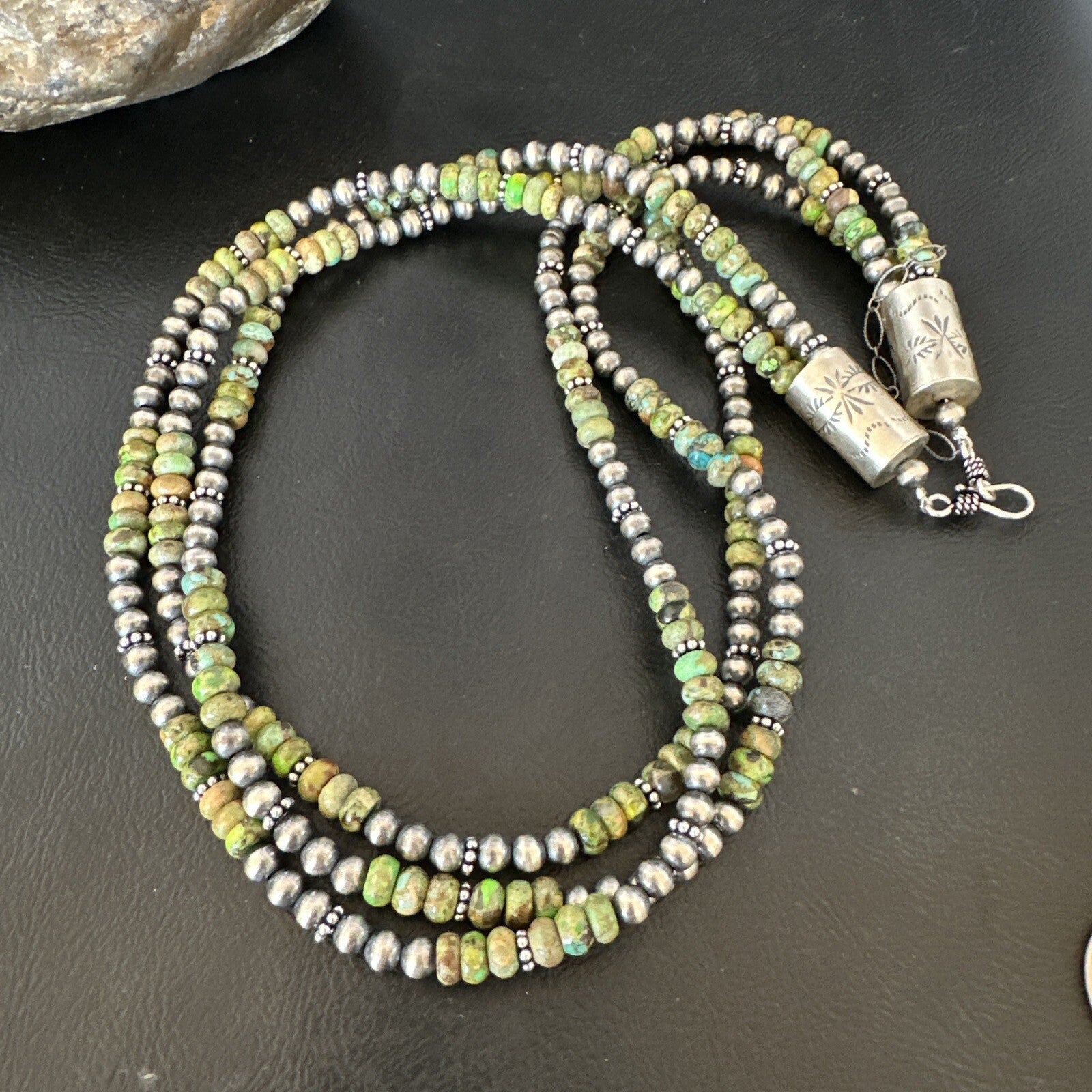 Navajo Pearls Green Gaspeite Turquoise Sterling Necklace 3S 03091