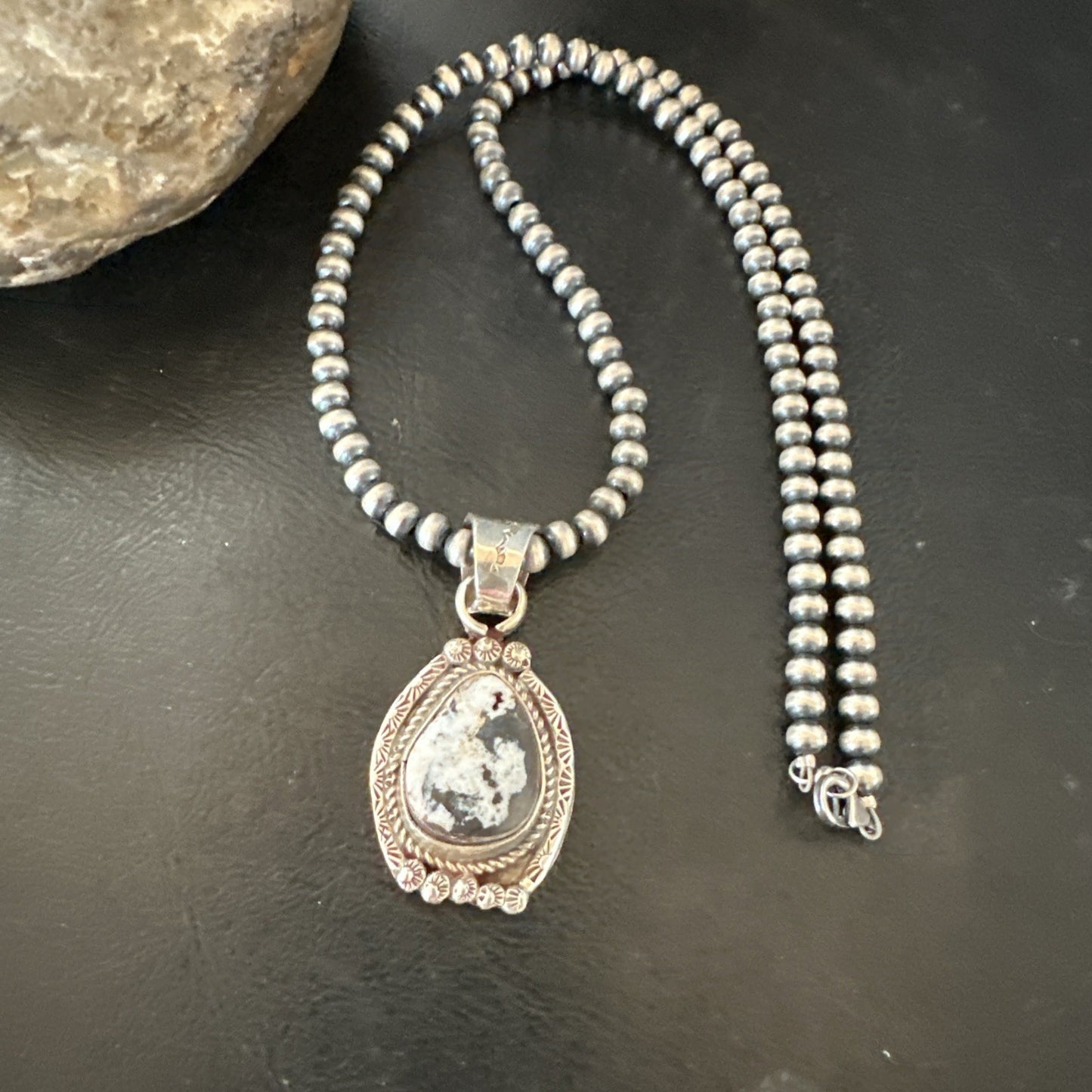 White Buffalo Turquoise Pendant Navajo Pearls Sterling Silver Necklace 20” 19495