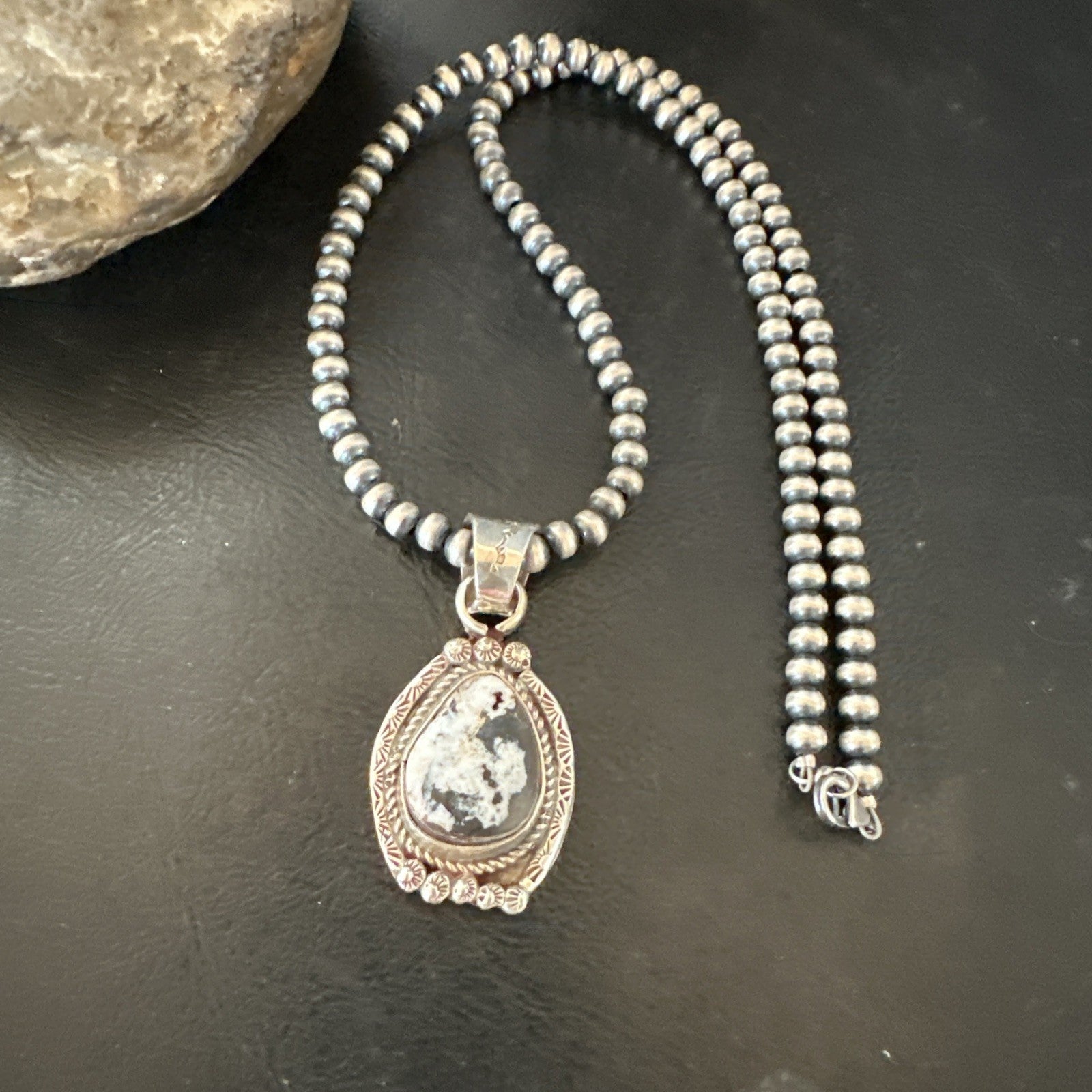White Buffalo Turquoise Pendant Navajo Pearls Sterling Silver Necklace 20” 19495