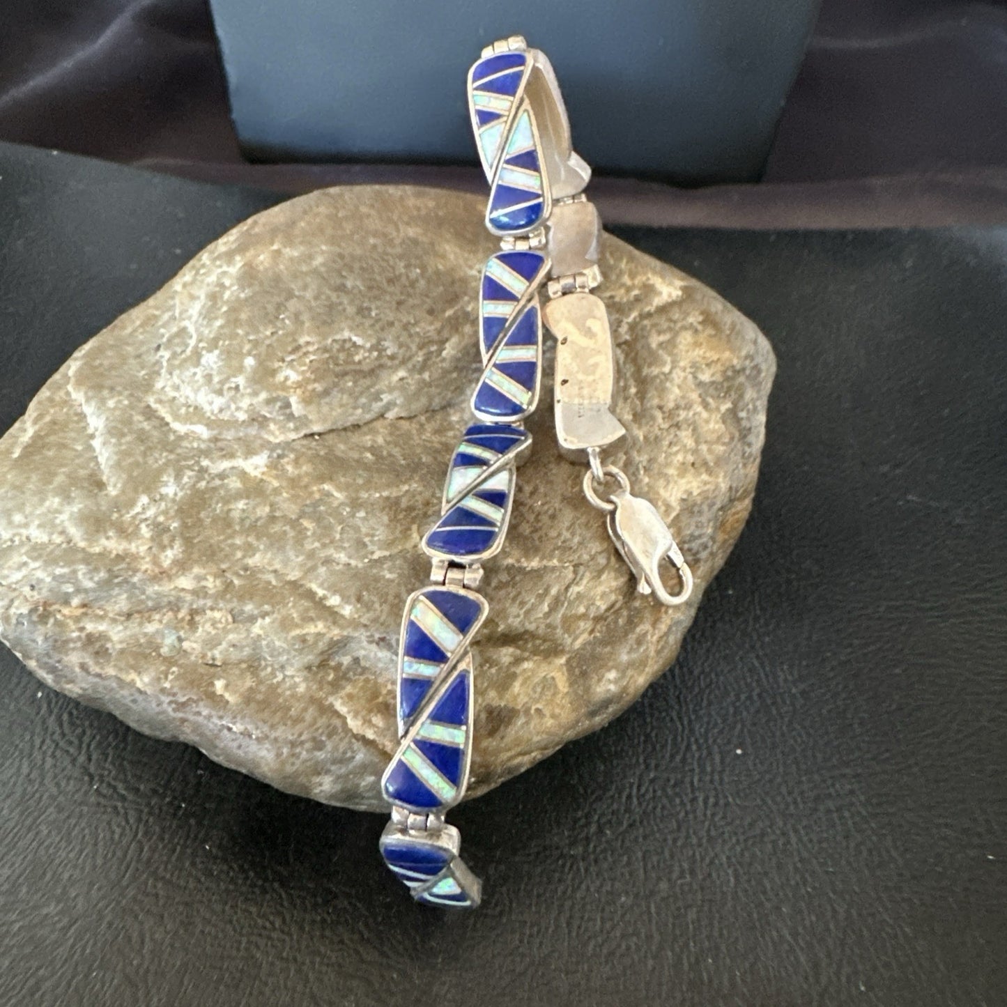 A Womens Blue Lapis Opal Sterling Silver Link Bracelet 9" 19792