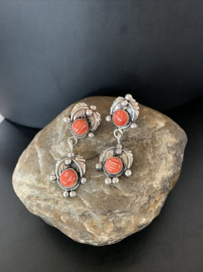 Red Spiny Oyster Southwestrn Navajo Sterling Silver Dangle Earring 02061N