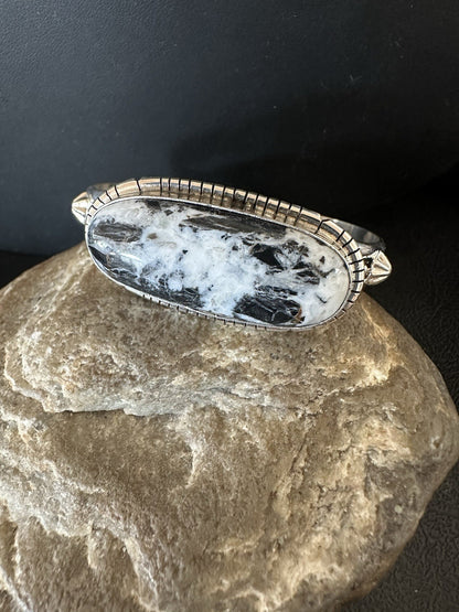 White Buffalo Turquoise Navajo Sterling Silver Cuff Bracelet 7" 19392