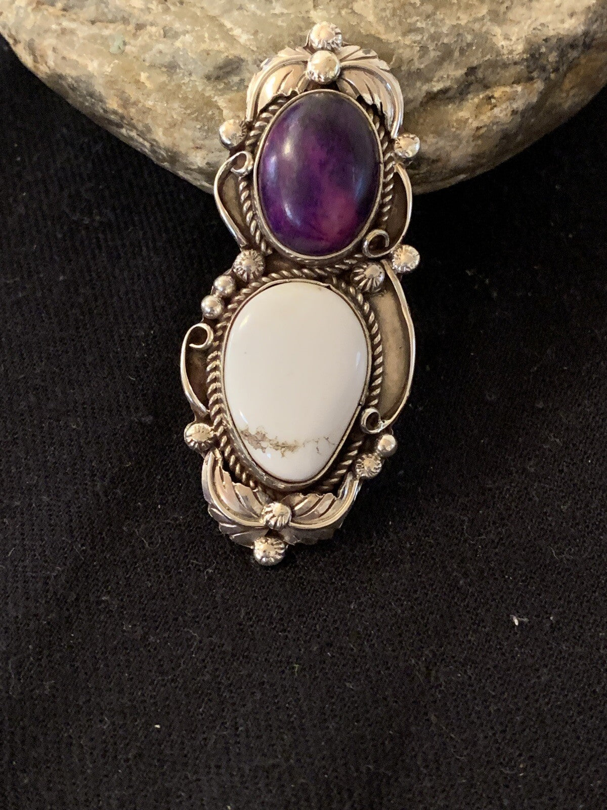 Southwestern Sterling Silver White Buffalo Purple Stone Ring Sz 8.5 00399