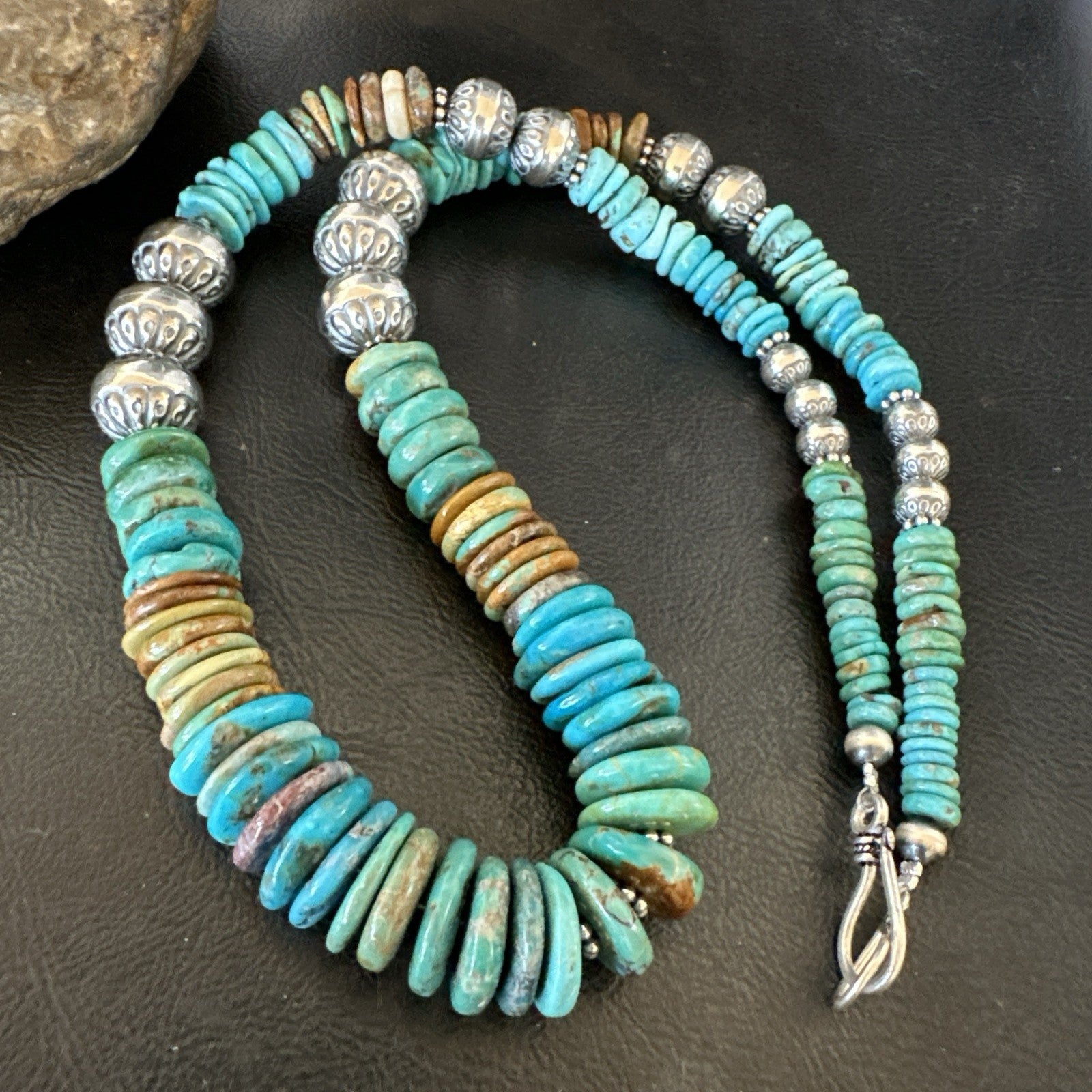 WoMens Blue Green Turquoise Navajo Sterling Silver Necklace 24” 19492