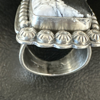 White Buffalo Turquoise Navajo Sterling Silver Ring Size 8 18775