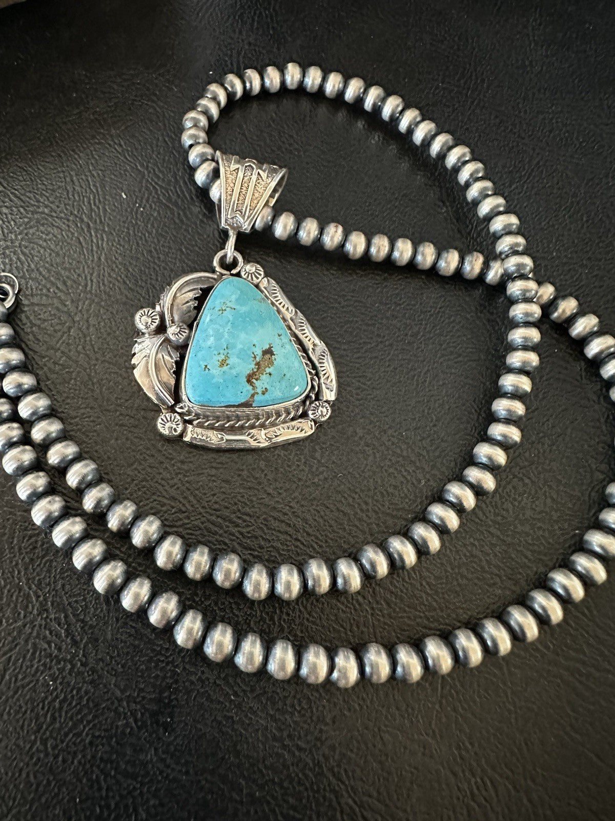 Blue Kingman Turquoise Pendant Navajo Pearls Sterling Silver Necklace 19389