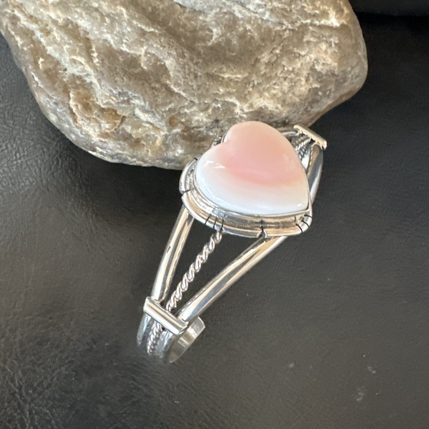 Heart Pink Conch Navajo American Sterling Silver Cuff Bracelet 7.25” 19282