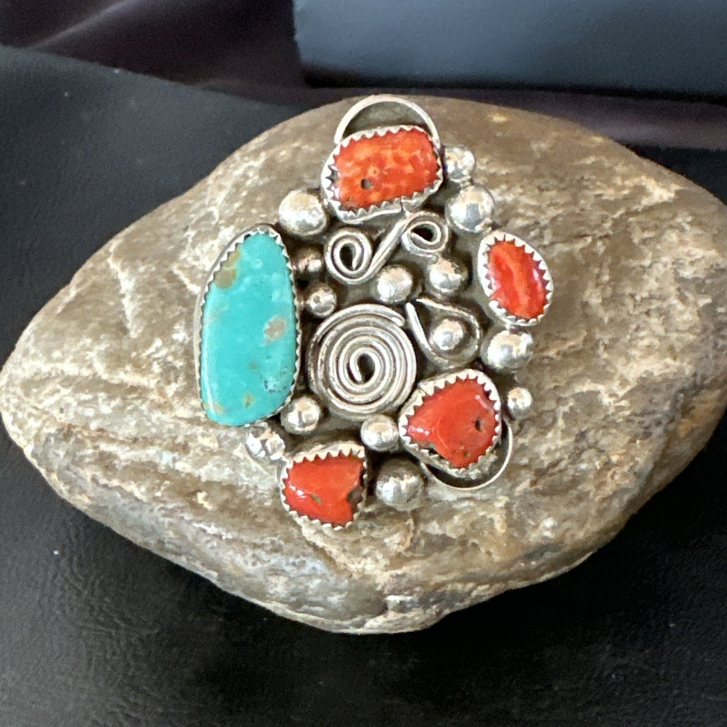 Navajo Blue Turquoise Coral Ring Multi-Stone Cluster Sz 9.5 19778