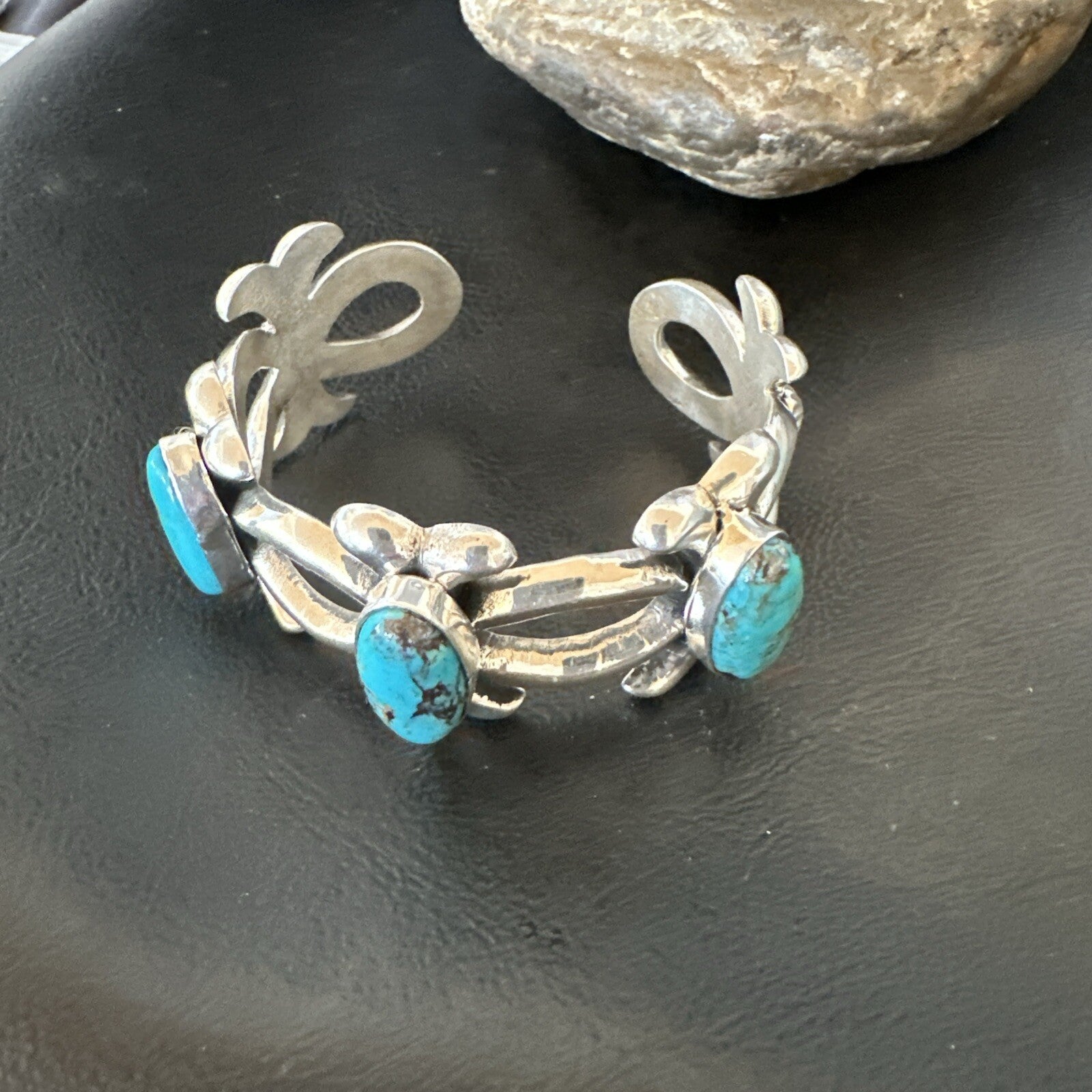 Tufa Cast Blue Turquoise 3 Stone Navajo Sterling Silver Cuff Bracelet 18572