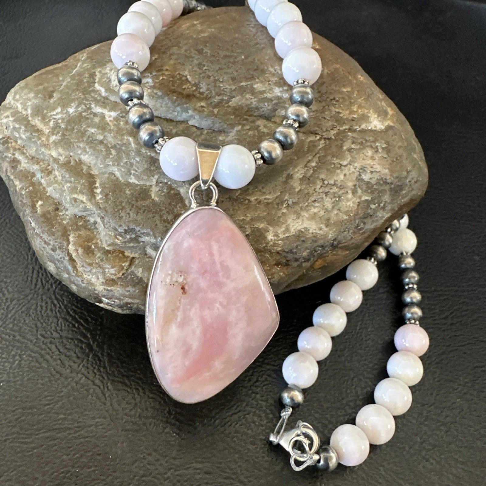 Southwestern Sterling Silver Pink Queen Conch Bead Necklace Pendant 20" 19556