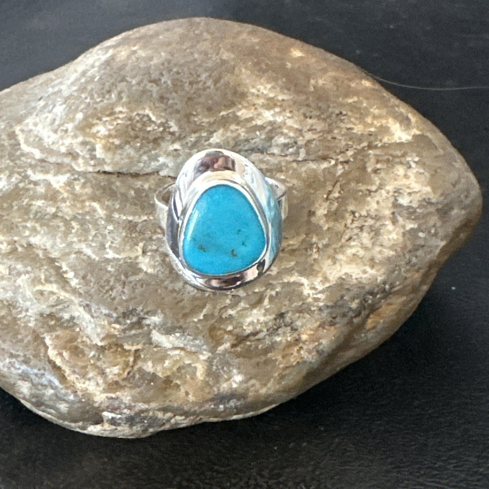 Southwestern Sterling Silver Blue Kingman Turquoise Ring Size 7 18505