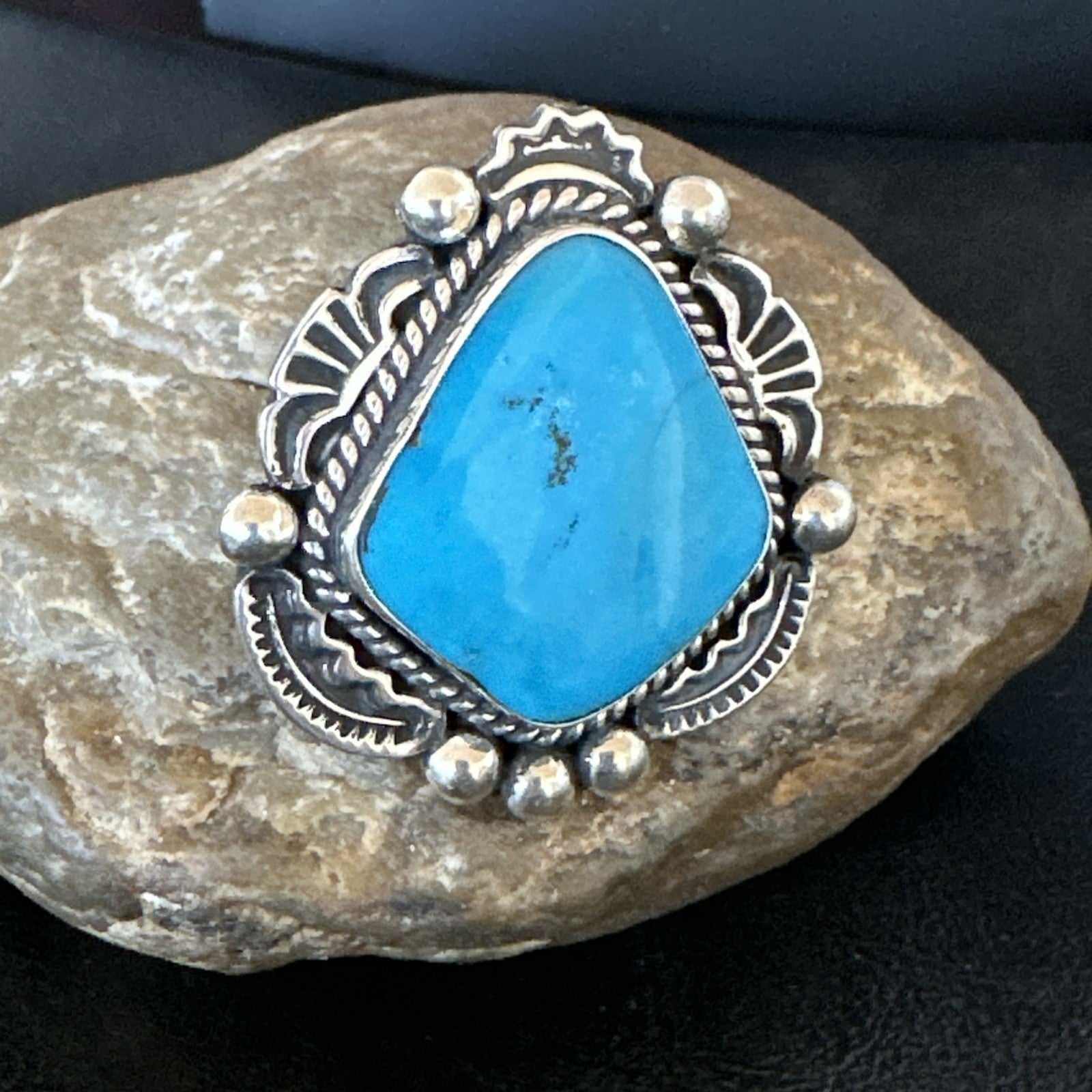 Handmade Navajo Sterling Silver  Blue Kingman Turquoise Ring Size 9.75 19622