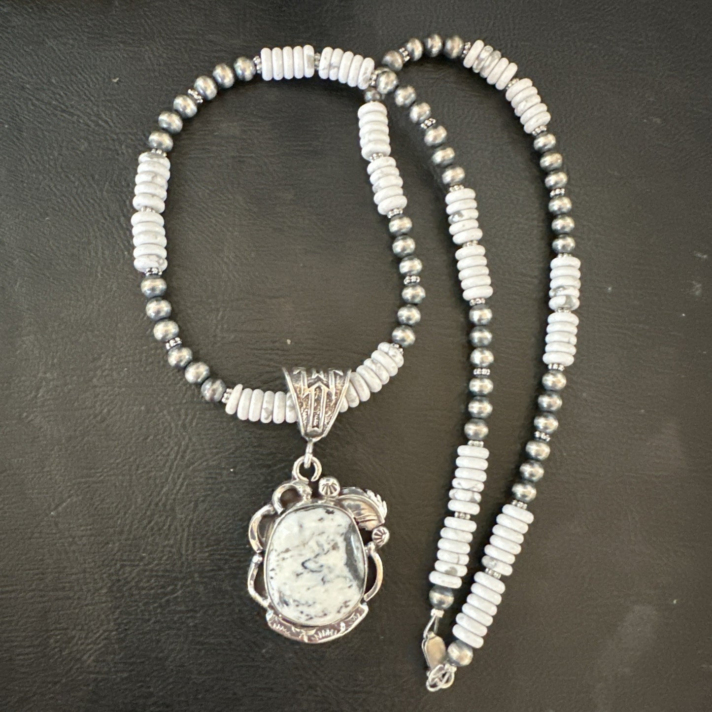 White Buffalo Turquoise Pendant Navajo Pearls Sterling Silver Necklace 20” 19496