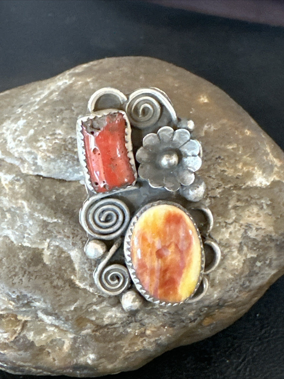 Old Pawn Spiny Oyster Coral Navajo Sterling Silver Cluster Ring Sz 6 19762