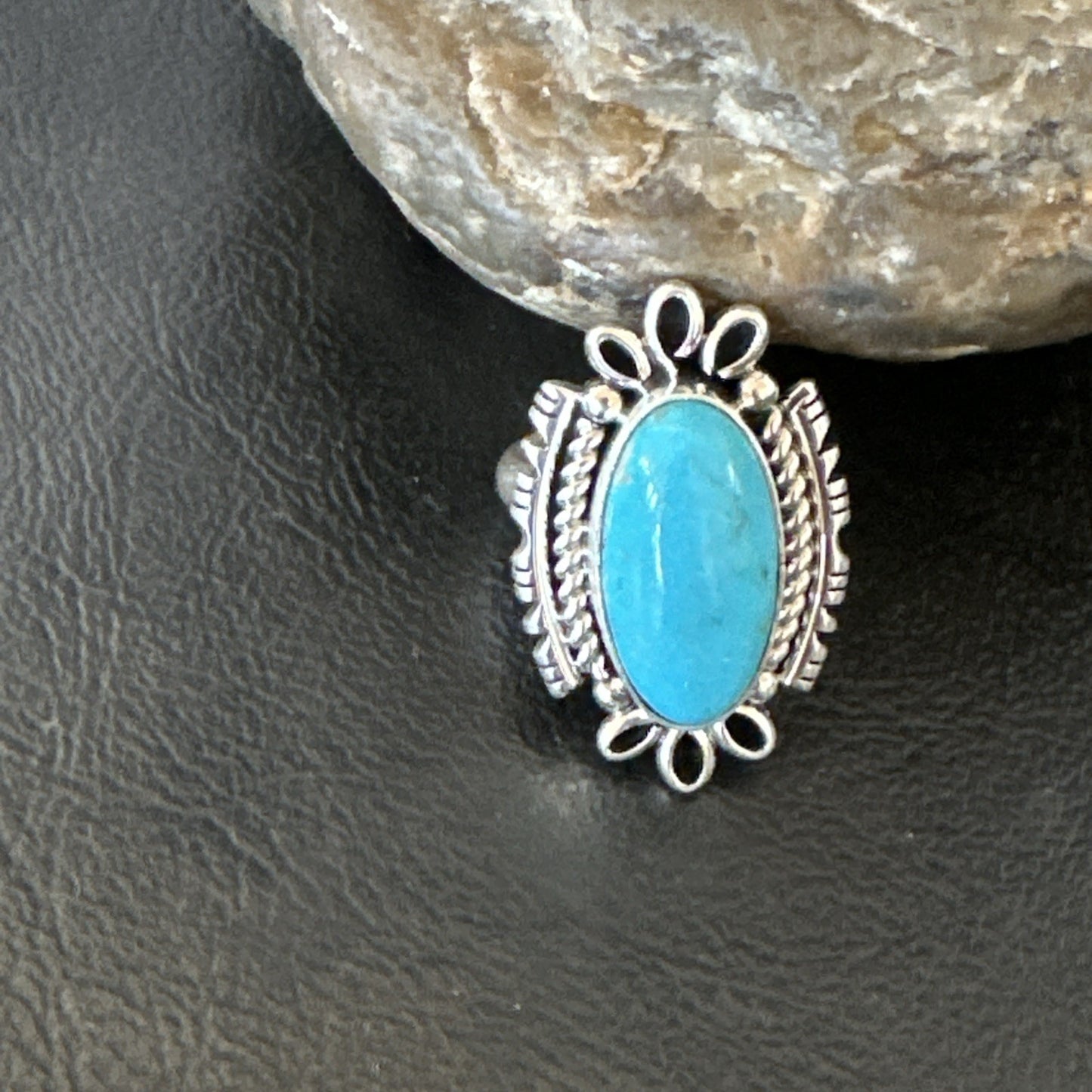 Yazzie Handmade Navajo Sterling Silver  Blue Kingman Turquoise Ring Size 7 19624