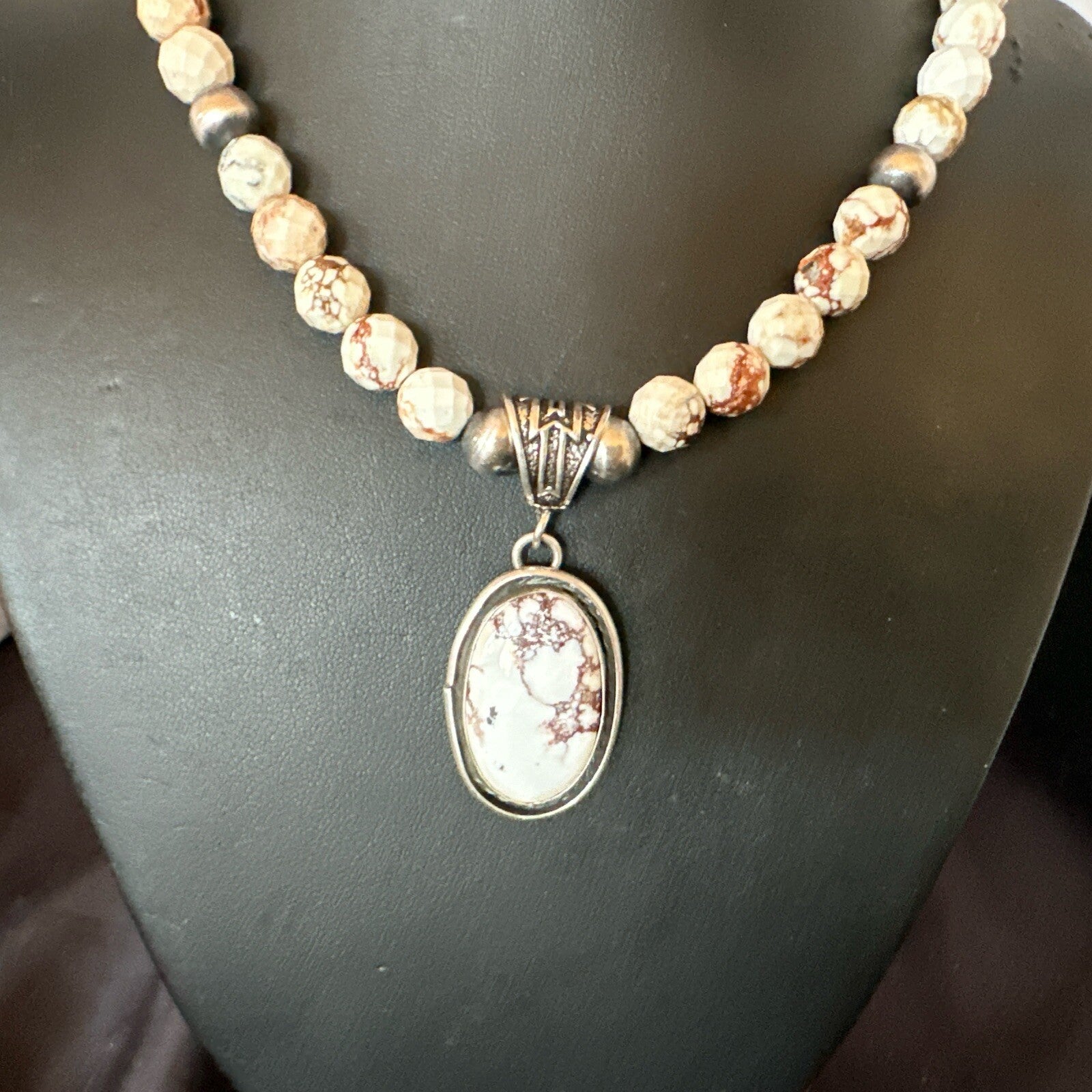 Wild Horse Turquoise Pendant Sterling Silver Beads Howlite Necklace 18031