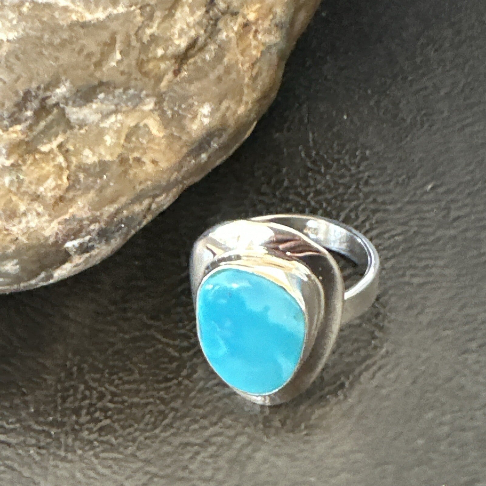 Southwestern Sterling Silver Blue Kingman Turquoise Ring Size 8 18523