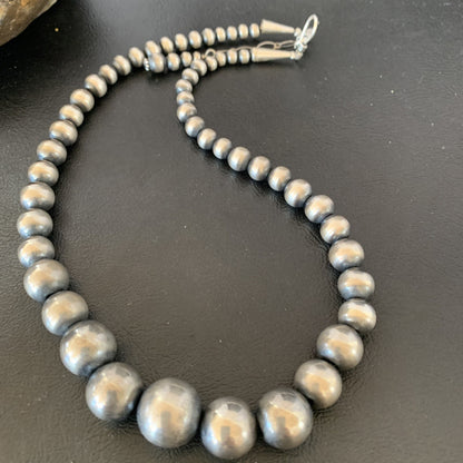 Native Navajo Pearls Grad Sterling Silver Round Seamless Bead Necklace 17”