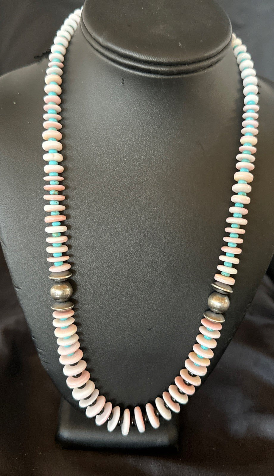 Pink Queen Conch Turquoise Graduated Navajo Sterling Silver Necklace 24” 19016